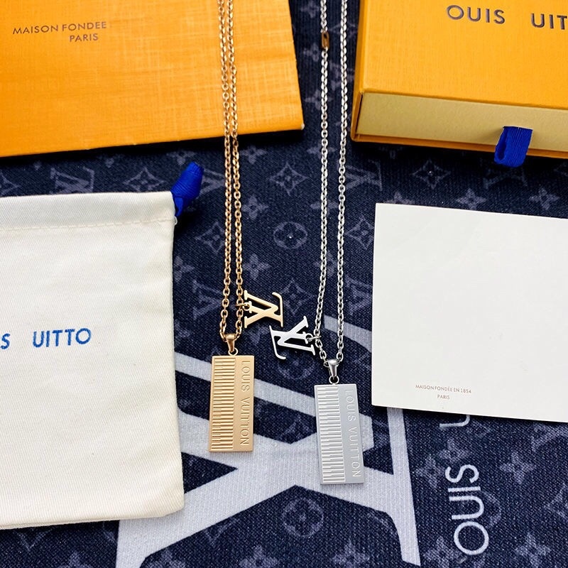 LV Necklaces 63